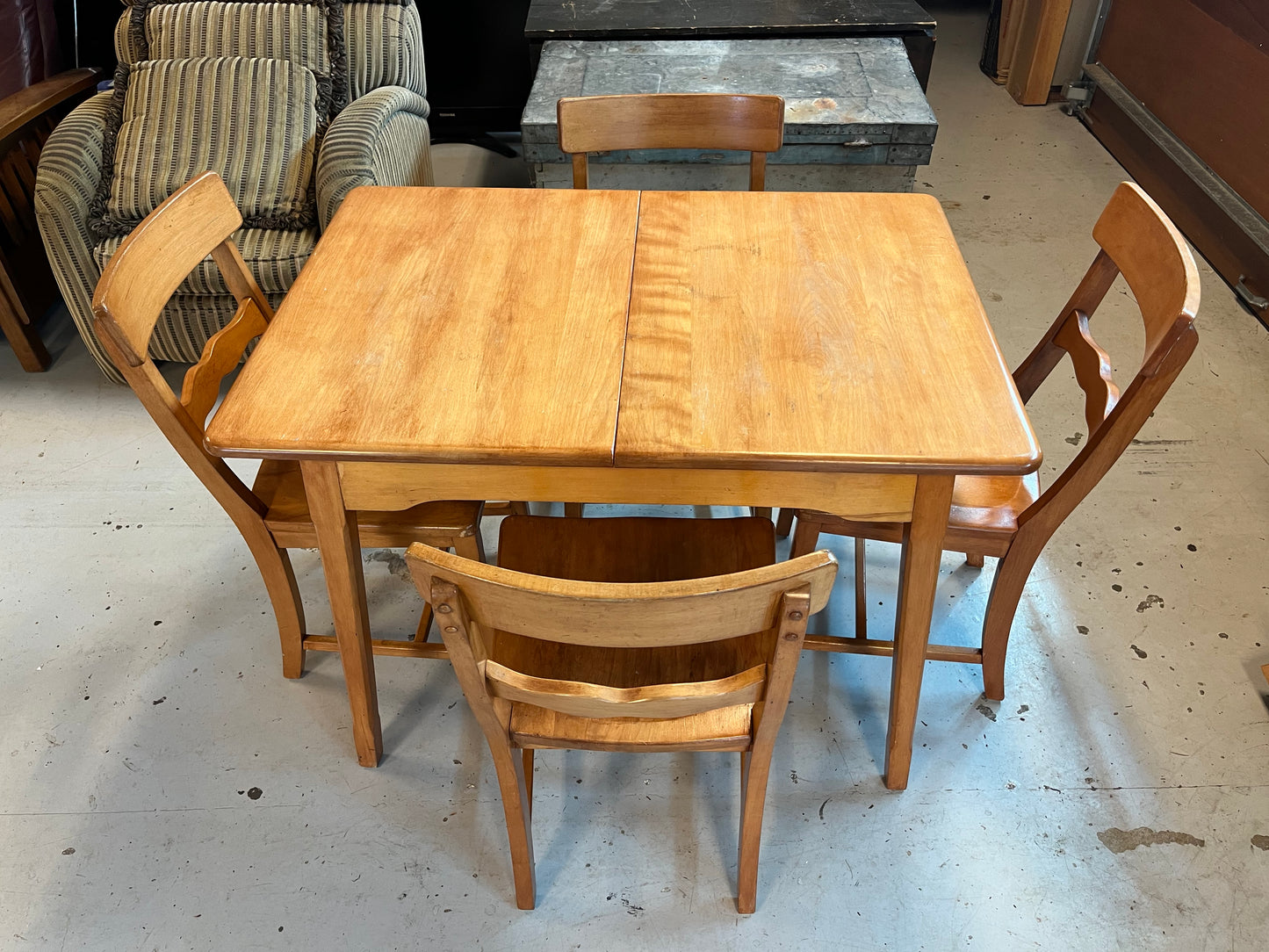 Solid Wood Dining Table w/ Chairs Set