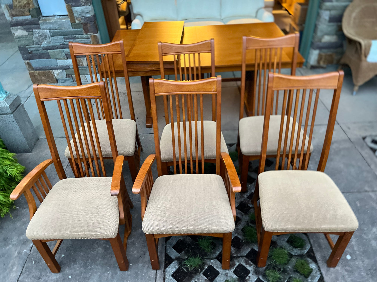 Mission Style Dining Table with Leaf + 6 Chairs